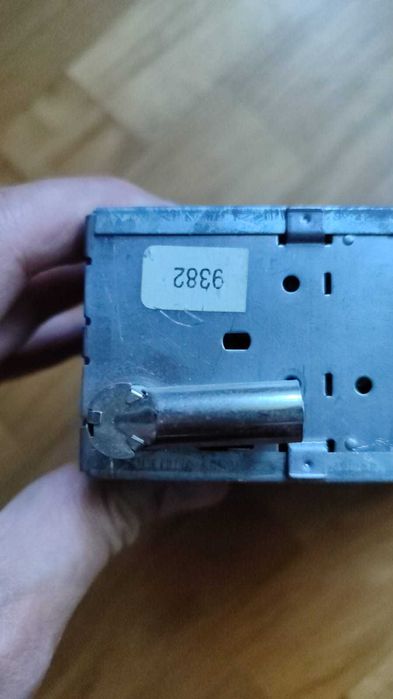 Продается Автомагнитола Blaupunkt  CD 300