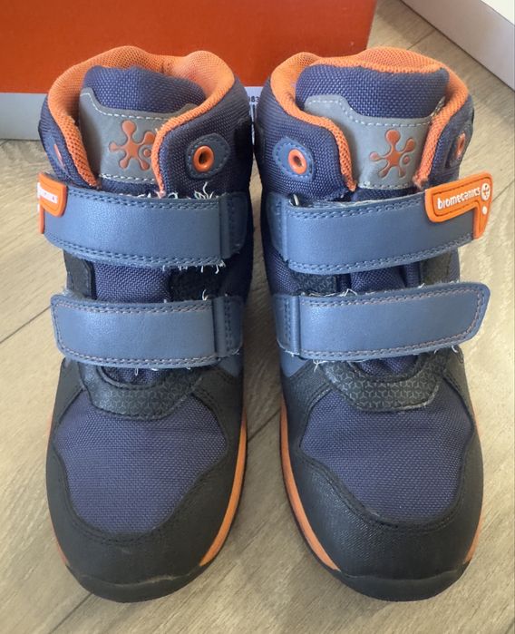 Боти/апрески за момче BIOMECANICS номер 32
