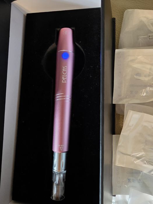 Aparat Microneedle +10 set ace rezerva