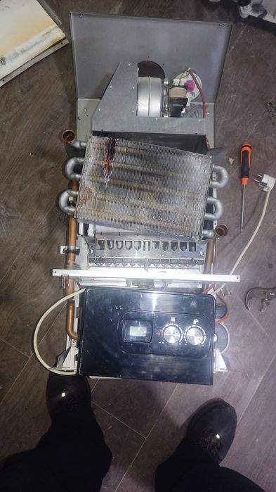 Ремонтируем Двухконтурный котёл и стабилизатор.