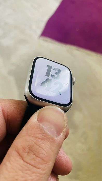 Продам Apple watch в идеальном состояний