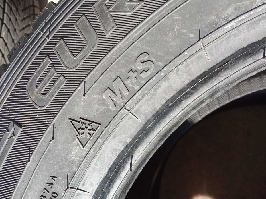 2 Нови товарни всесезонни гуми 175/70R14C Falken AllSeason VAN11 95T
