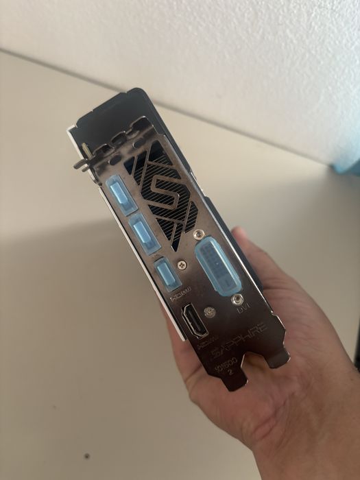 Placa video 4 gb / GDDR5/ 256 bit Radeon RX570
