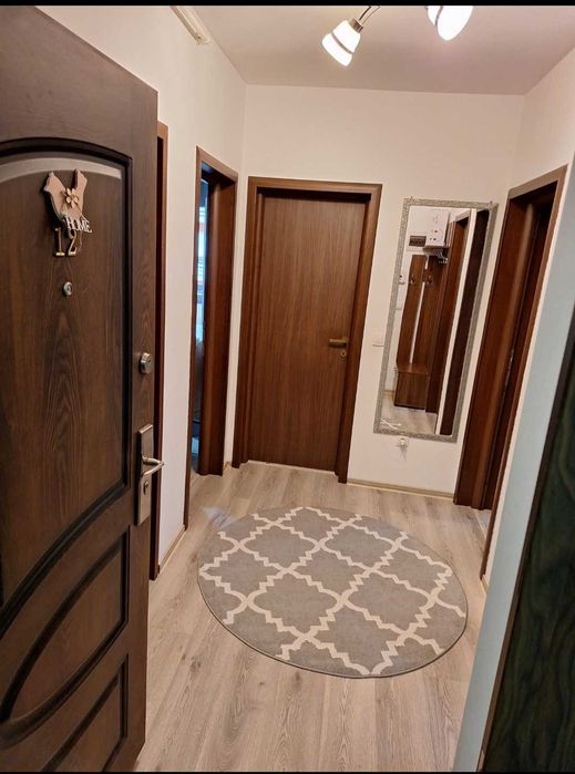 PROPRIETAR-Apartament 2 camere de vânzare în Subcetate cu loc de parcare inclus