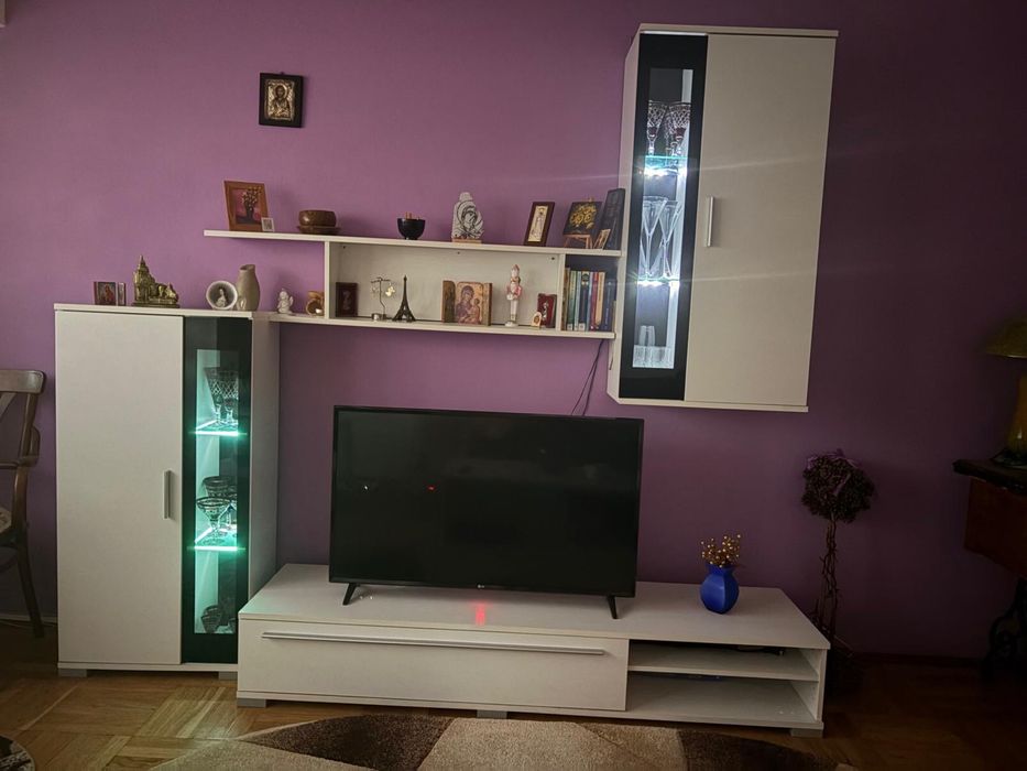 Vand mobila de sufragerie
