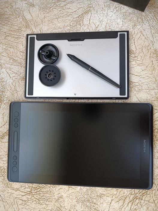Таблет за рисуване HUION Kamvas PRO 13