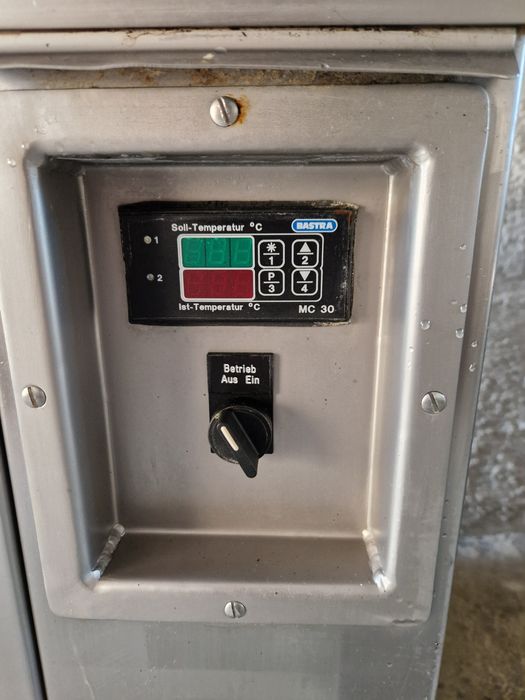 marmita ,cazan fierbere ,bazin carmangerie bastra