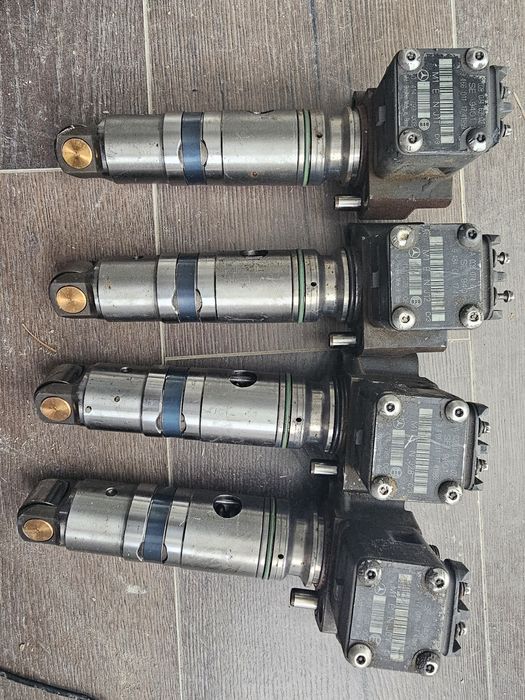 Vand pompe injectoare mercedes atego actros