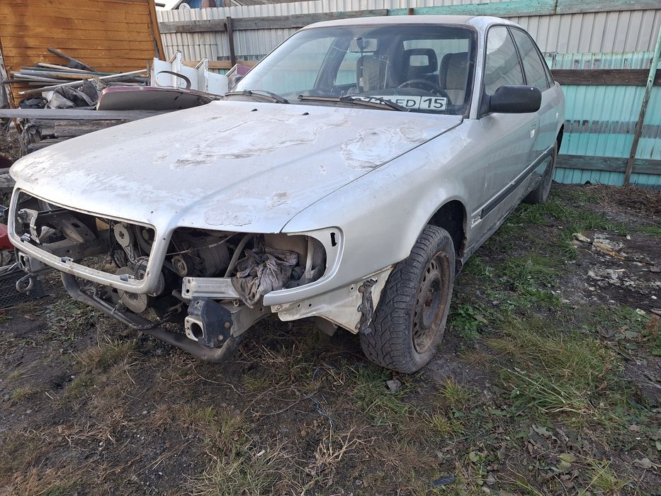 Ауди 100 с4 1992года