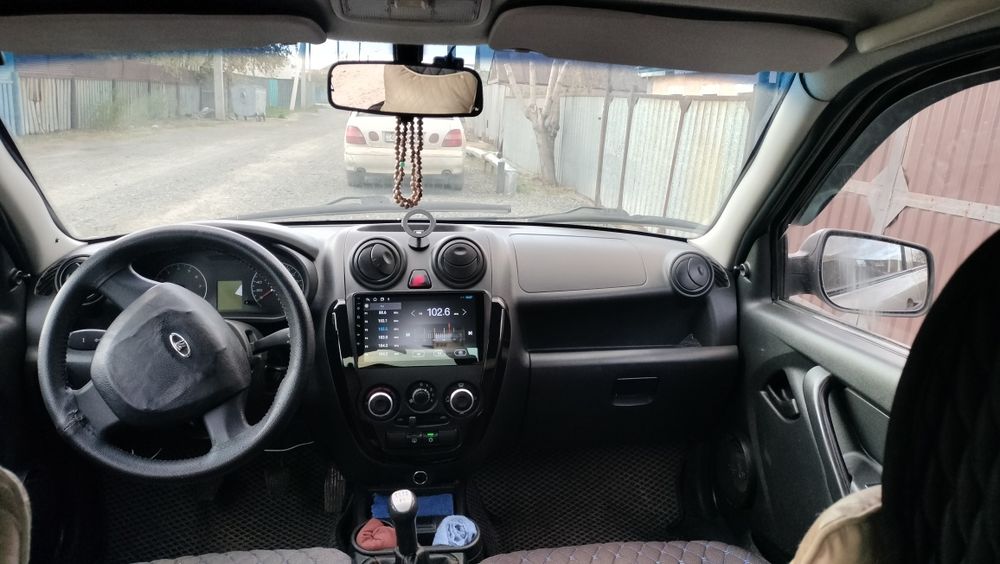 Продам ваз 2190,машина на ходу,автозавод,сигналка все што