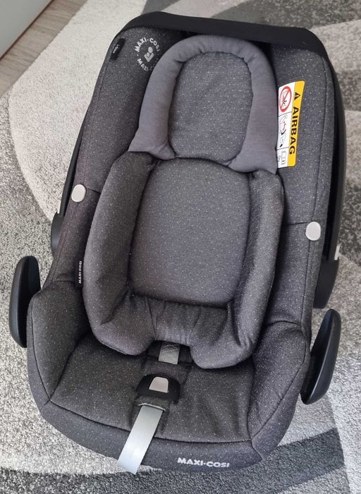 Детско столче за кола Maxi-Cosi Rock – Отлично състояние!