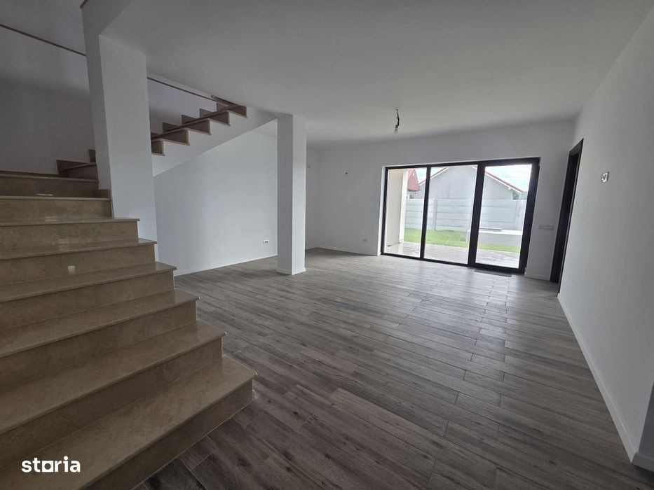 Vila superbă langa Pădure -Teren 410 mp-Domnesti Țegheș
