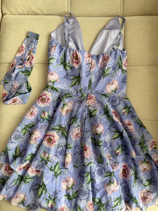 Феерични рокли Junona