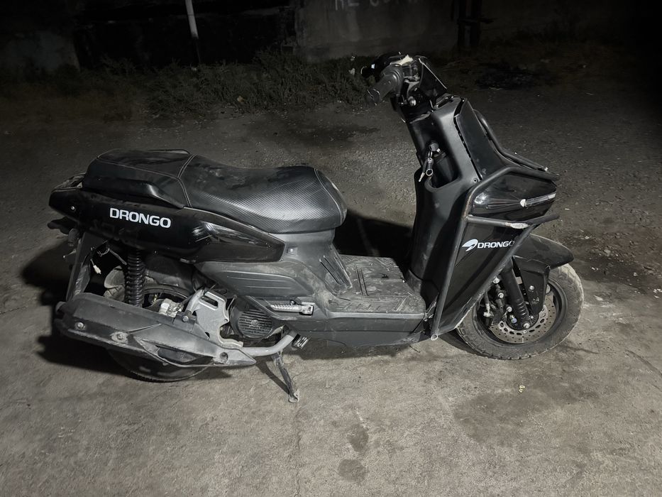 Скутер танк на ходу