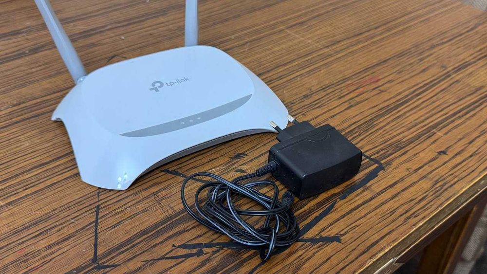 Продаётся роутер TP-Link WR840N Б/У