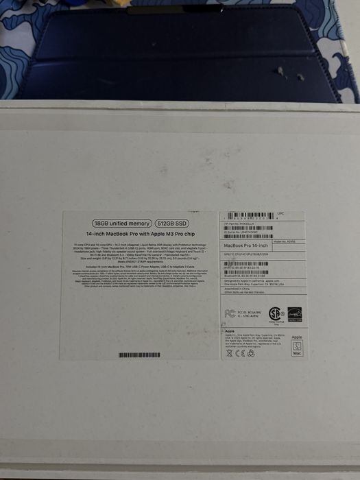 Macbook m3pro . 512 gb