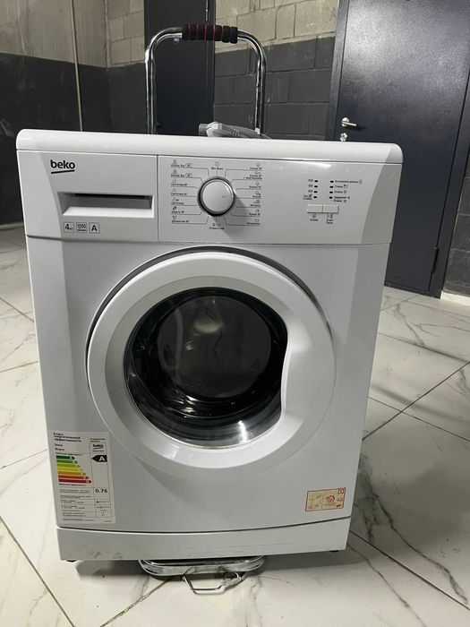 Продам стиральную машину