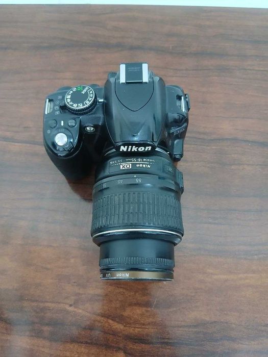 Nikon D3100 fotoaparat