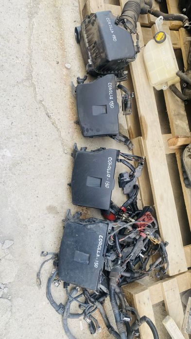 Подкрылник Тойота каролла королла