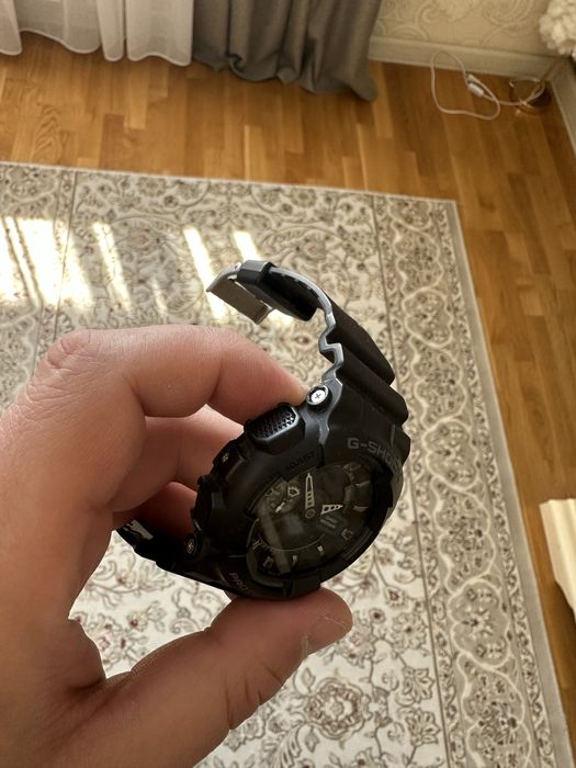 Продам часы Casio G-Shock 110