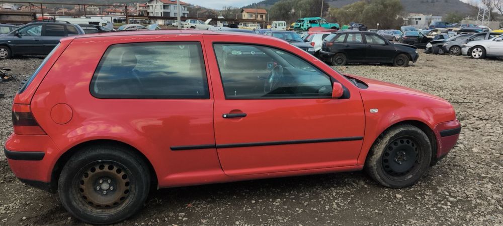 WV Golf 4 1.4 75ph 2000g на части