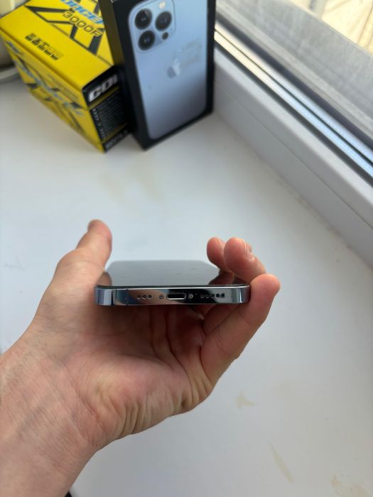 Продаю iphone13 pro