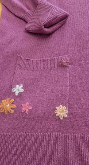 Pulover casmir+cadou Avon