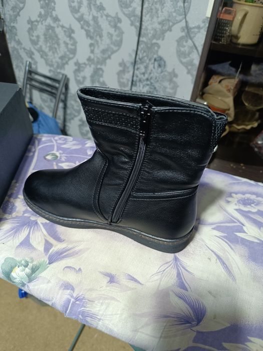 Зимняя обувь ,полуботинки