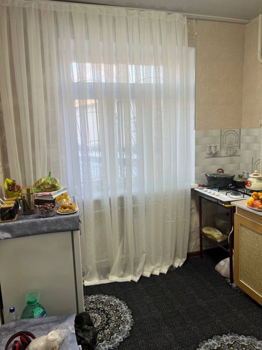 Продается 1 комнатная квартира октябрь место отличная