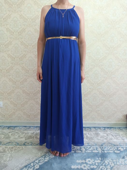 Продам красивых платьев