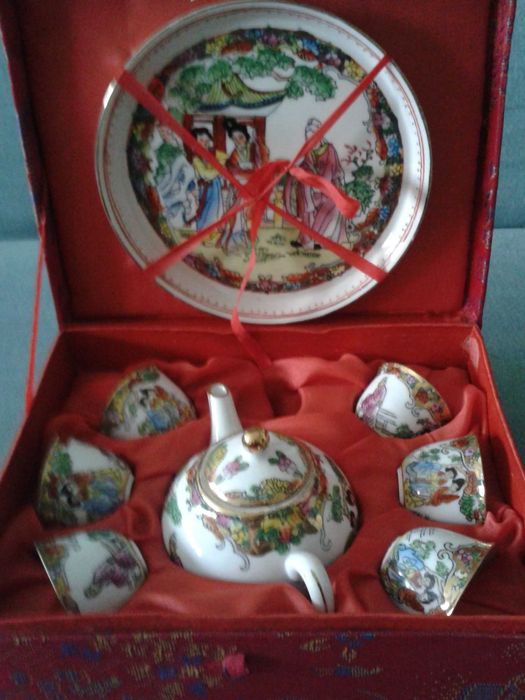 CADOU Set ceremonia ceaiului, autentic China anii '80, portelan pictat