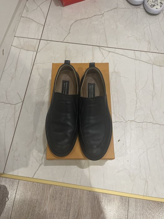 Продам осенние школьные туфли