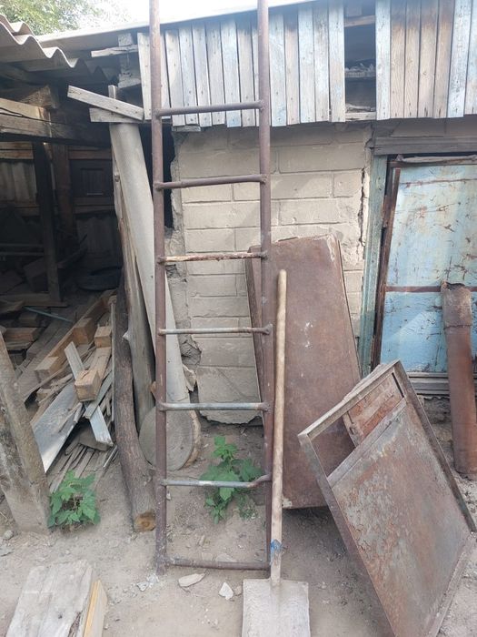 Лестница металлическая