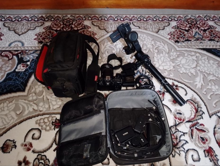 Canon 77D yangi holatda