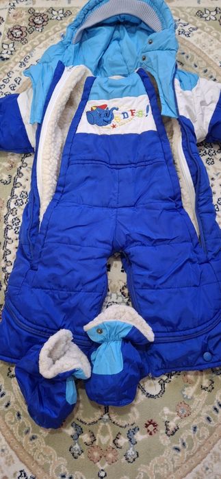 Продам детский комбинезон в отличном состоянии