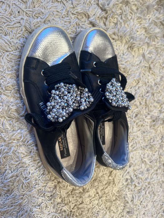 Спортно-елегантни обувки на Replay