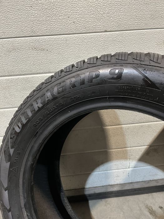 205 55 R 16 M+S Goodyear UltraGrip 9+ Set 2 anvelope iarna