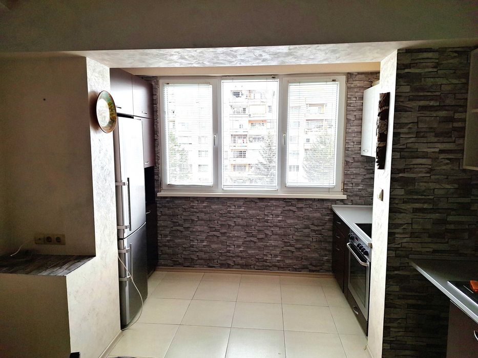 Дава се под наем Тристаен апартамент в София, Надежда 2 - 72 кв.м за 498.27 € - Снимка #2