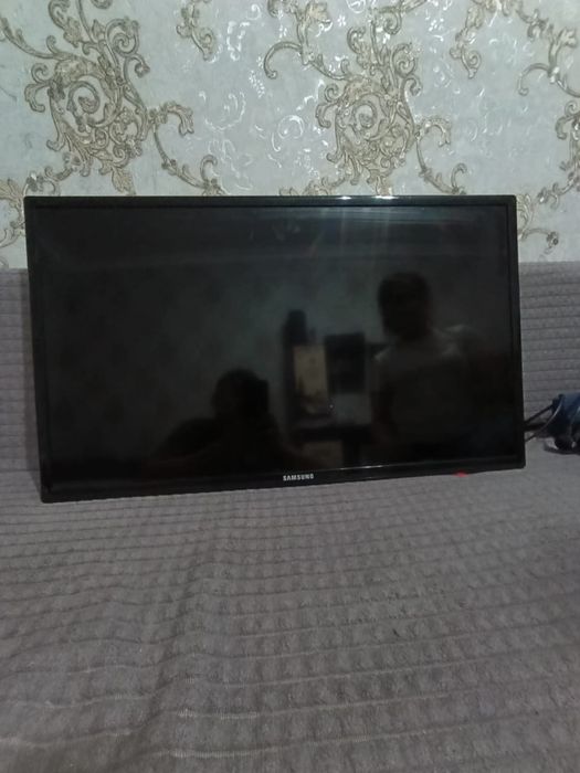 Самсунг телевизор