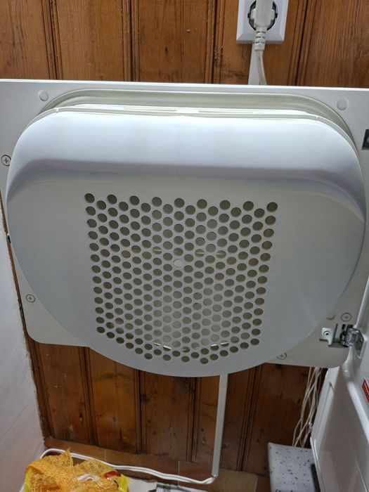 Продавам сушилня МИЕЛЕ