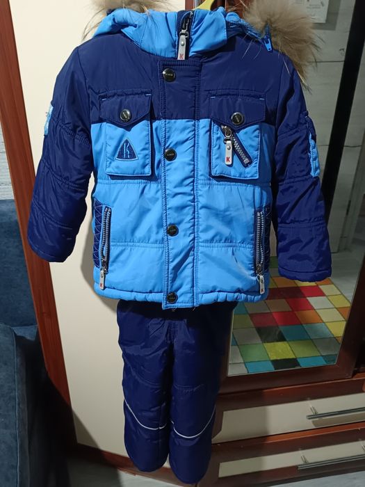 Продам комбинезон на мальчика