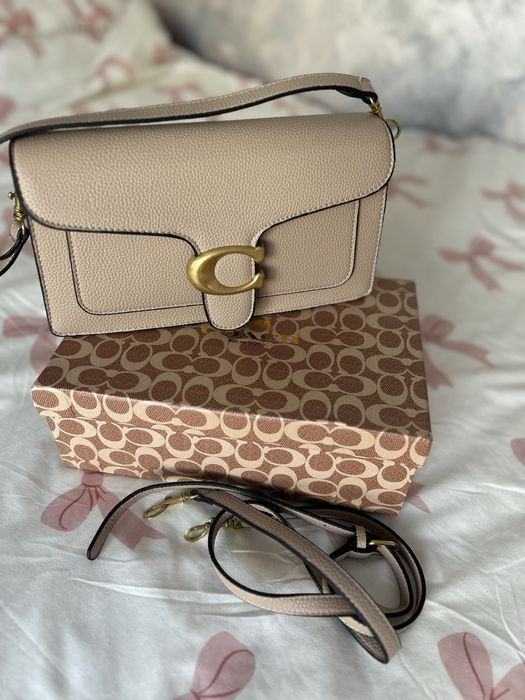 Geanta Coach, incapatoare