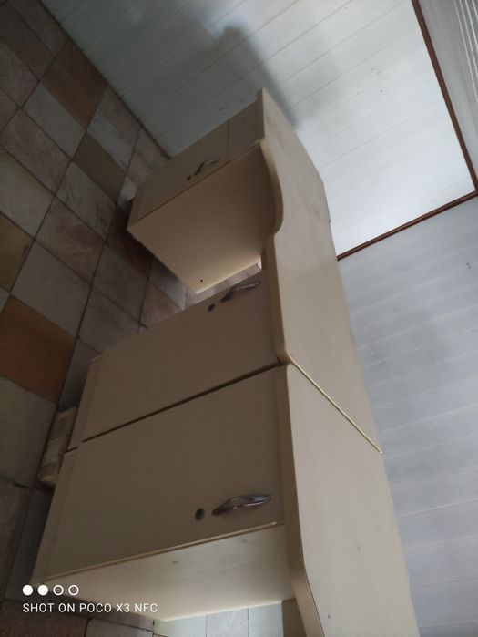 Стол, парикмахерское оборудование, письменный стол