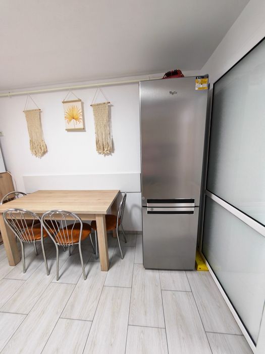 Apartament de închiriat!
