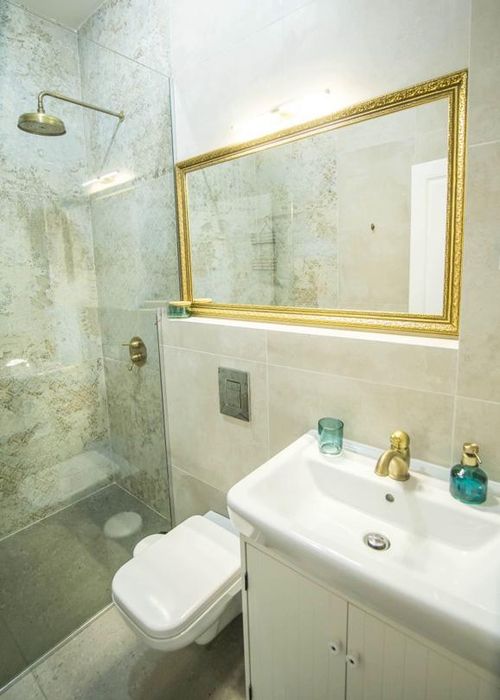 Дава се под наем Тристаен апартамент в София, Център - 90 кв.м за 1250 € - Снимка #6