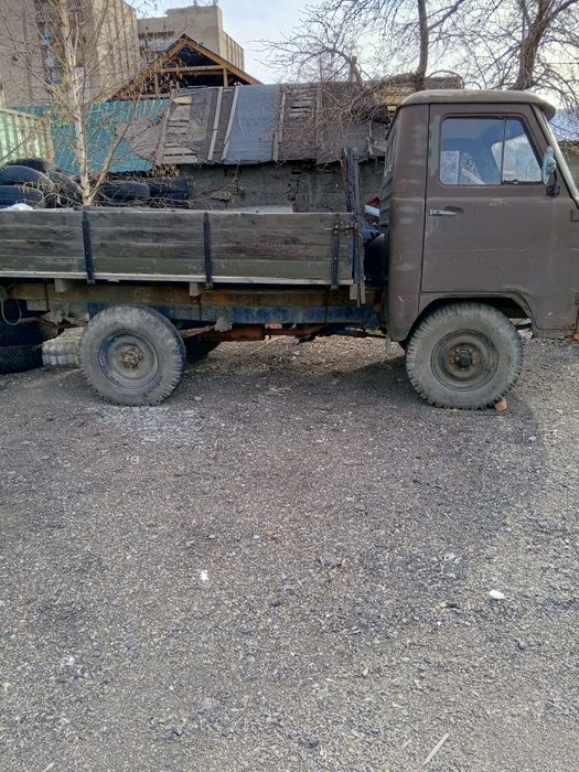 Продам УАЗ марка 3303