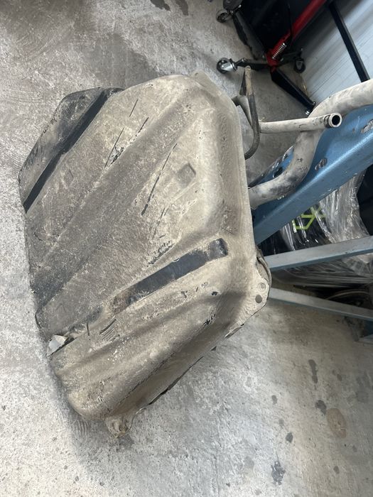 Rezervor Mazda 5 2.0d 2005-2011 Se ofera factura si garantie!