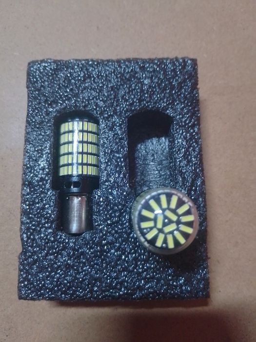 Алуминиеви лед крушки за задни светлини. Волтаж- 12-24VМощност- 22WЦве