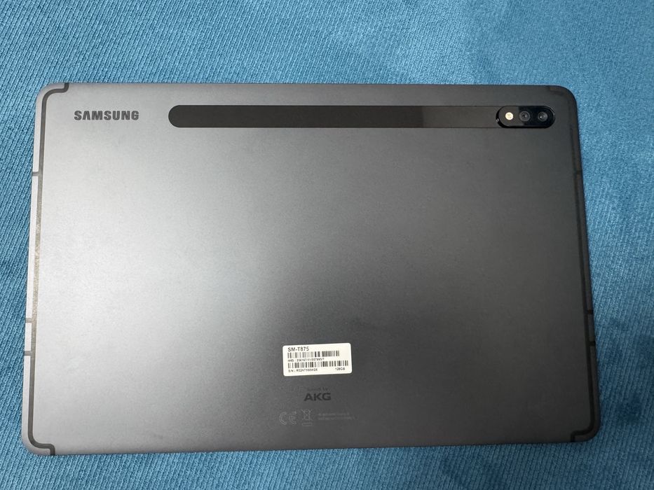 Таблет Samsung Galaxy S7 + S pen + keyboard + charger