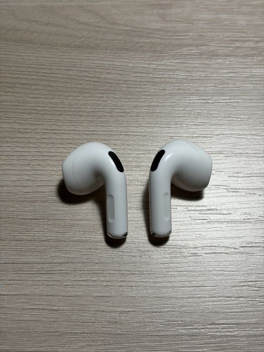 Airpods 4 ANC с гарантией + чехол